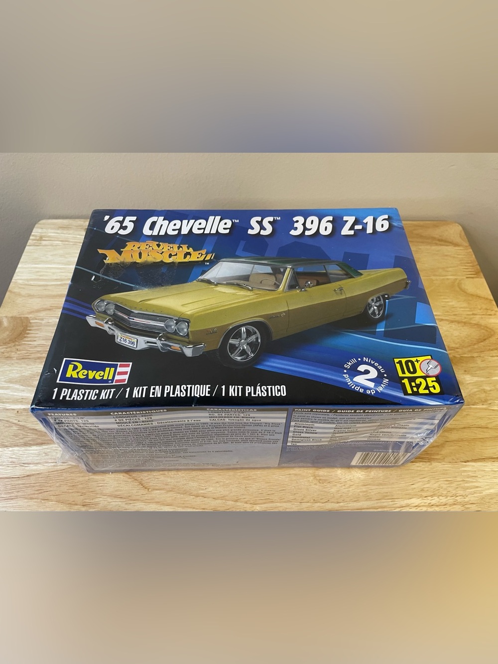 Revell 1965 Chevy Chevelle SS 396 Z-16 Model Kit 1/25 Scale #85-4055 Sealed